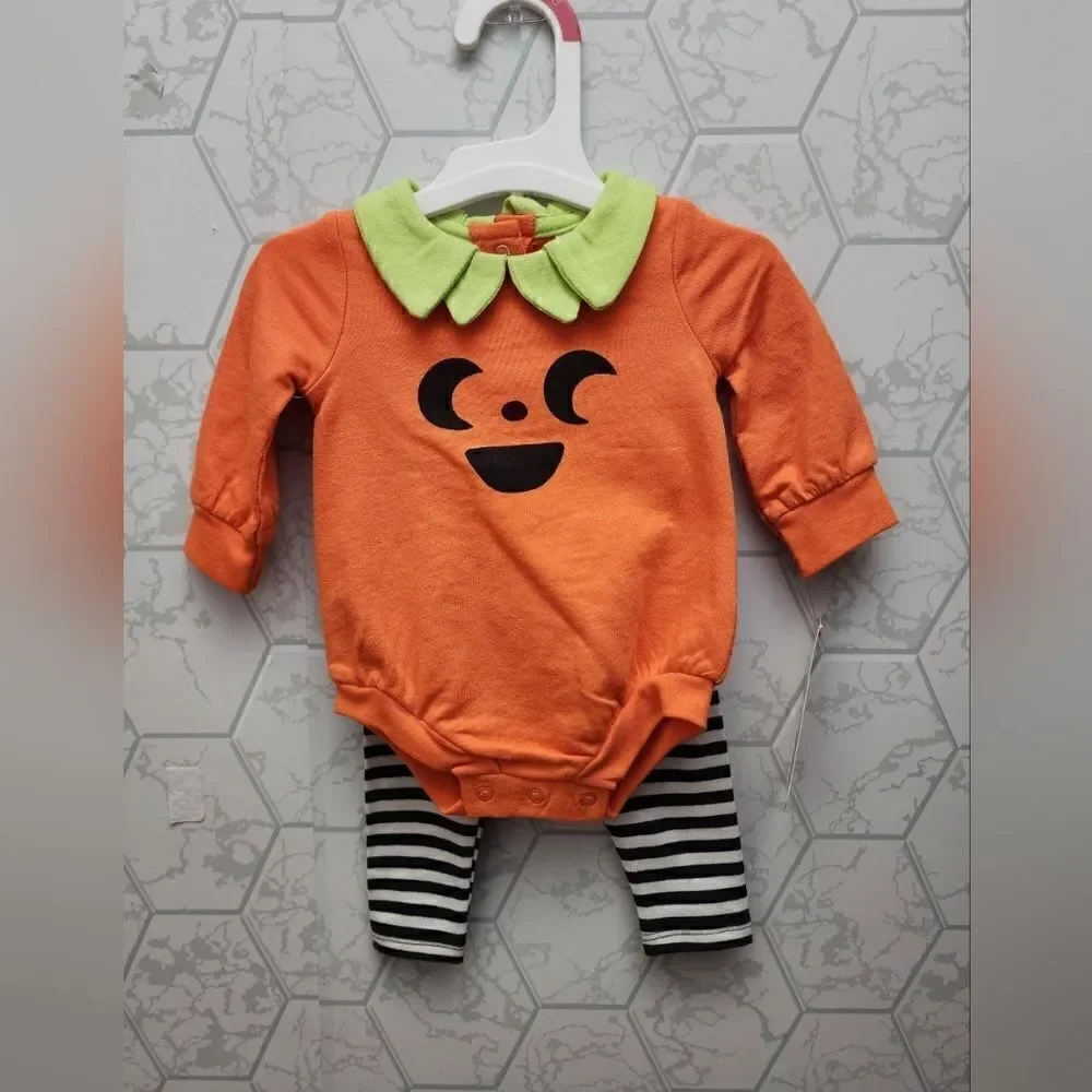 Nwt Halloween Baby Clothes Bundle,  Size NB